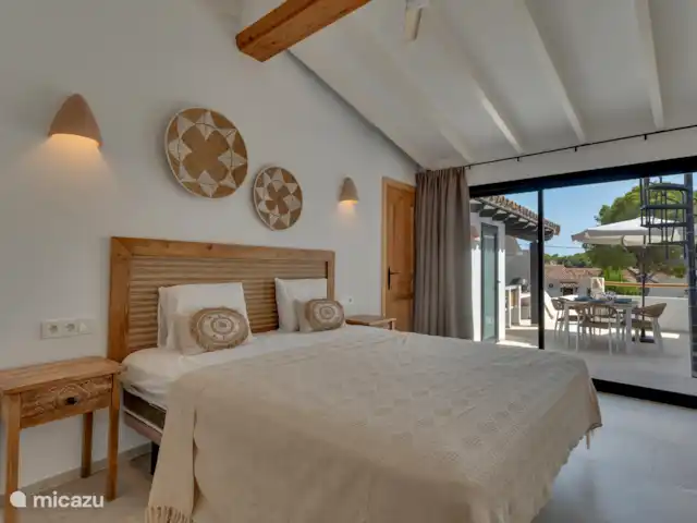 Slaapkamer is voorzien van airco